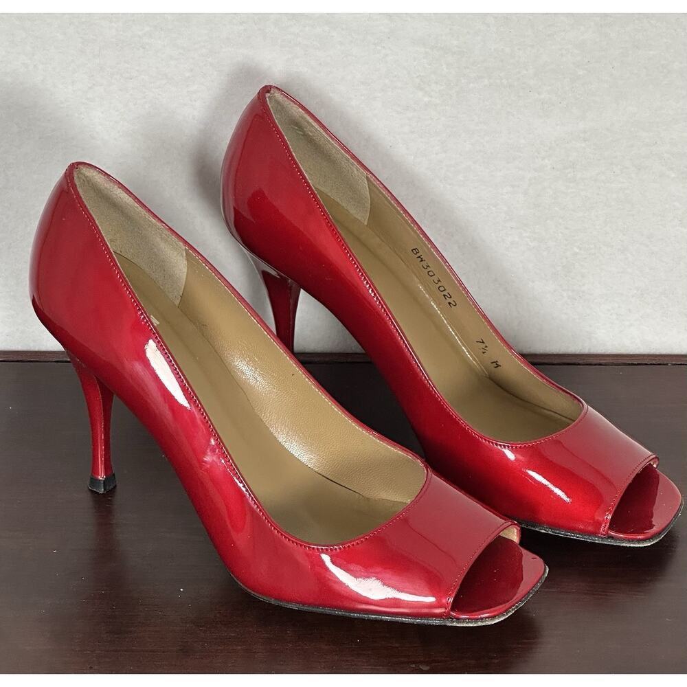 Stuart Weitzman Red Patent Leather Open Toe Heels… - image 3
